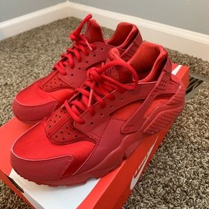 Women’s Air Huarache Run